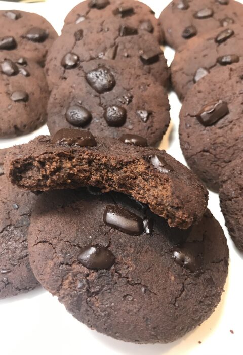 galletas de alubias rojas y chocolate sin harina, sin azúcar
