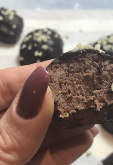 trufas, receta de trufas de garbanzos sin azucar, sin harina, veganas y saludables