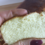 Bizcocho de alubias con manzana