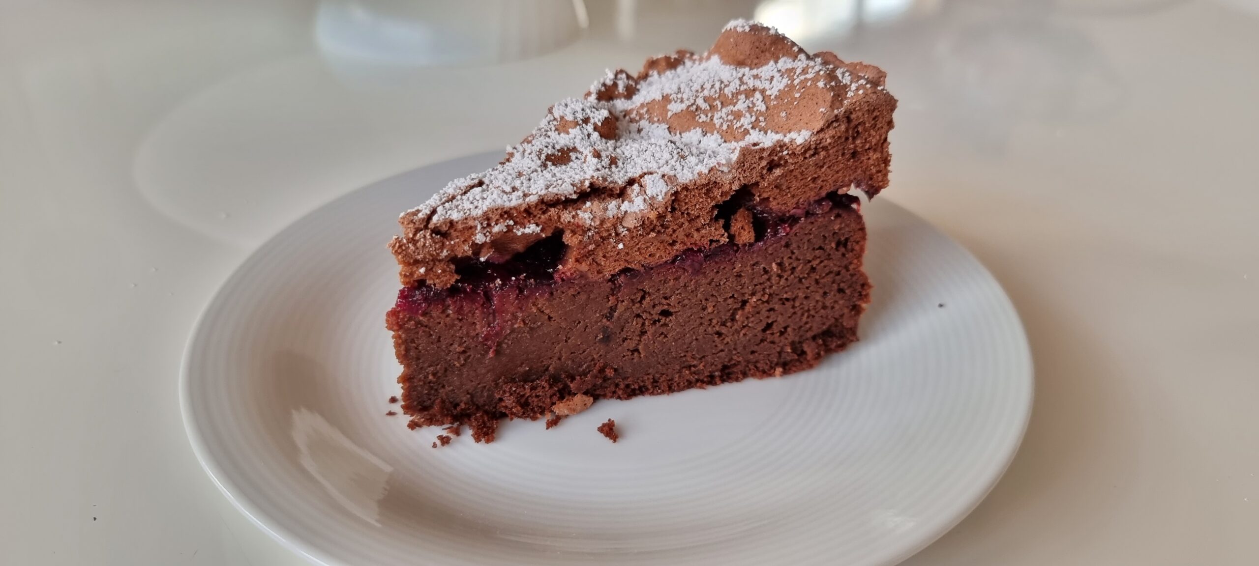 BROWNIE DE GARBANZOS con Merengue de Chocolate