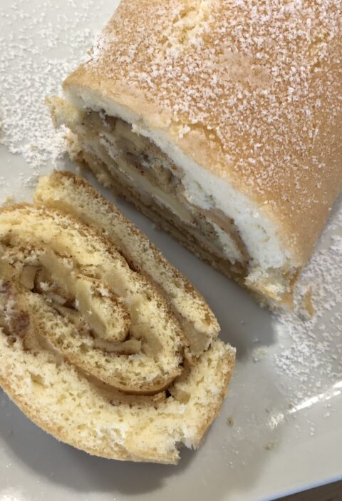 brazo gitano sin gluten con manzana, saludable